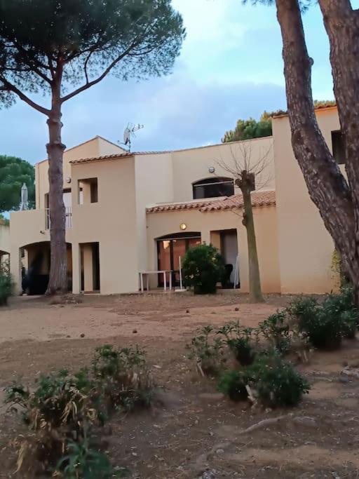 Studio Renove Dans Residence De Vacances Avec Grande Piscine Chauffee, Parking Et Terrasse آجد المظهر الخارجي الصورة