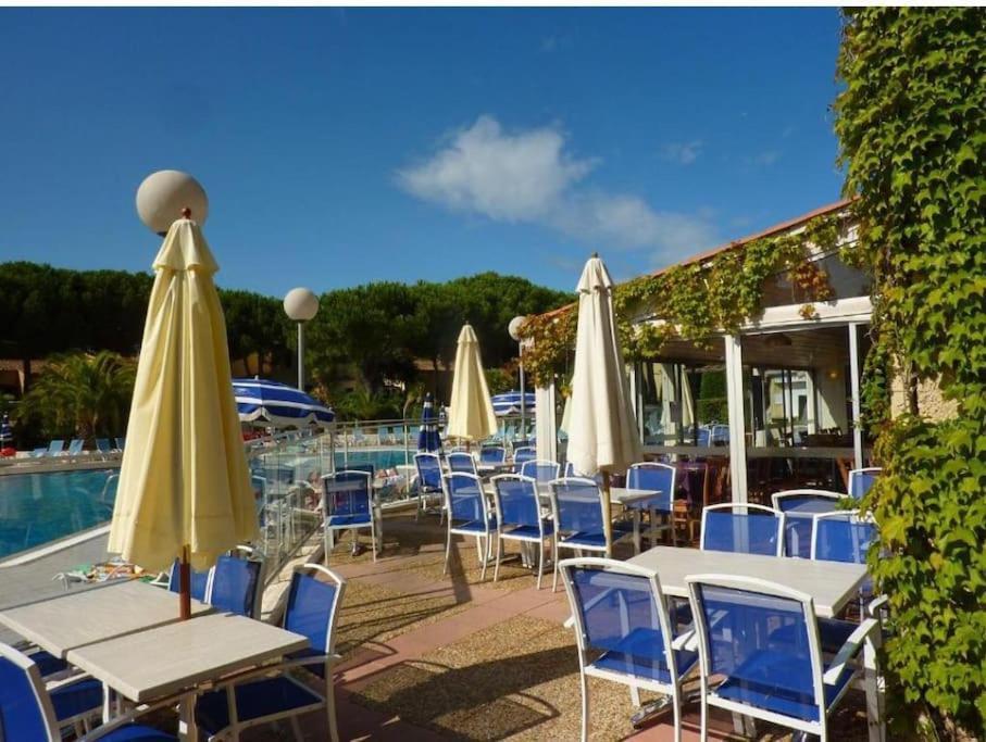 Studio Renove Dans Residence De Vacances Avec Grande Piscine Chauffee, Parking Et Terrasse آجد المظهر الخارجي الصورة