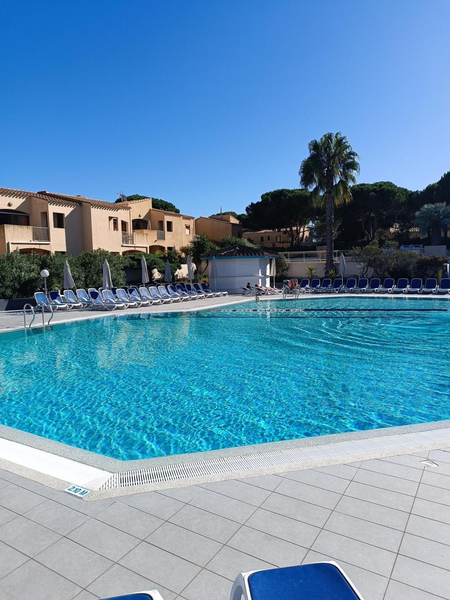 Studio Renove Dans Residence De Vacances Avec Grande Piscine Chauffee, Parking Et Terrasse آجد المظهر الخارجي الصورة