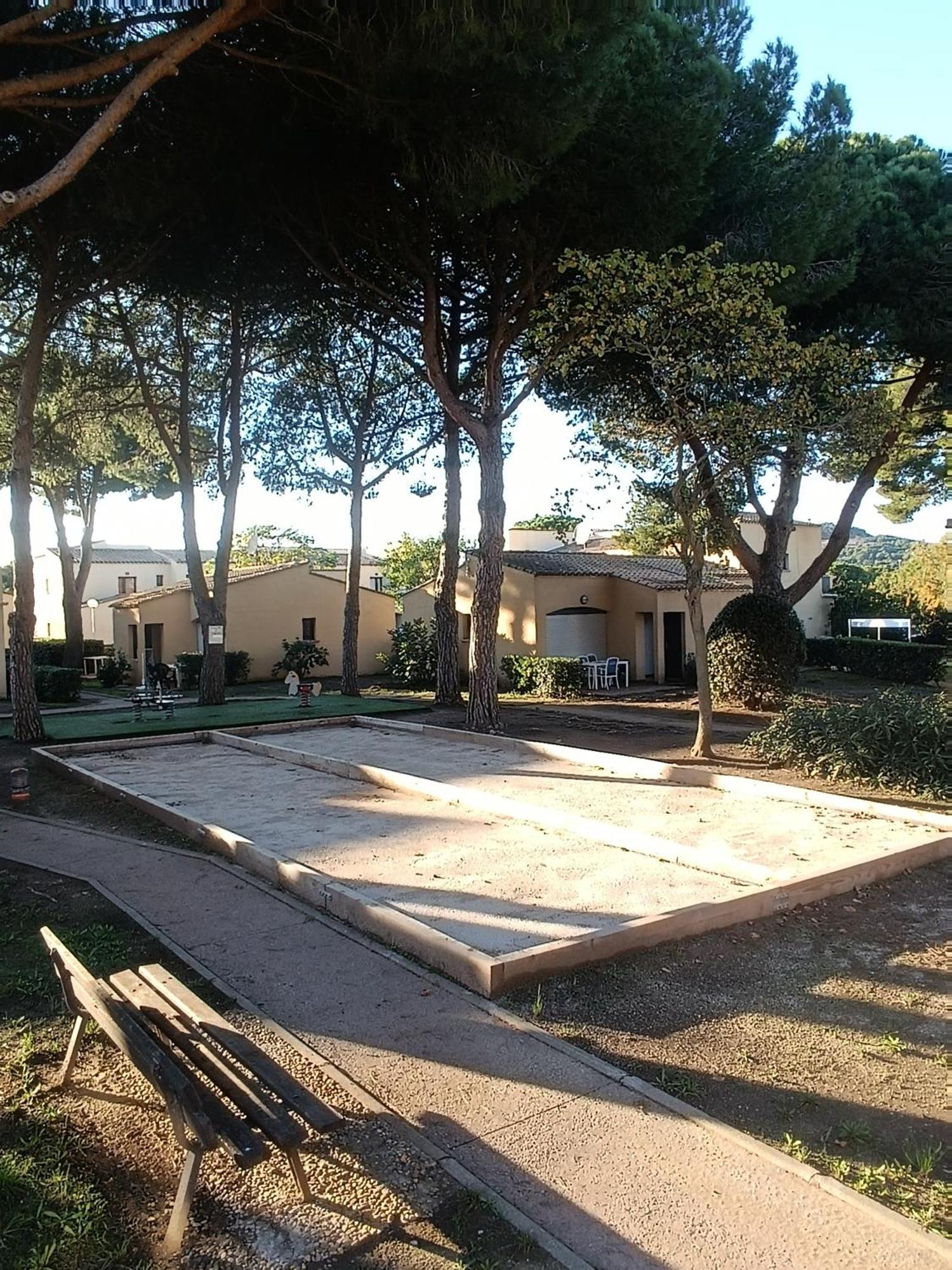 Studio Renove Dans Residence De Vacances Avec Grande Piscine Chauffee, Parking Et Terrasse آجد المظهر الخارجي الصورة